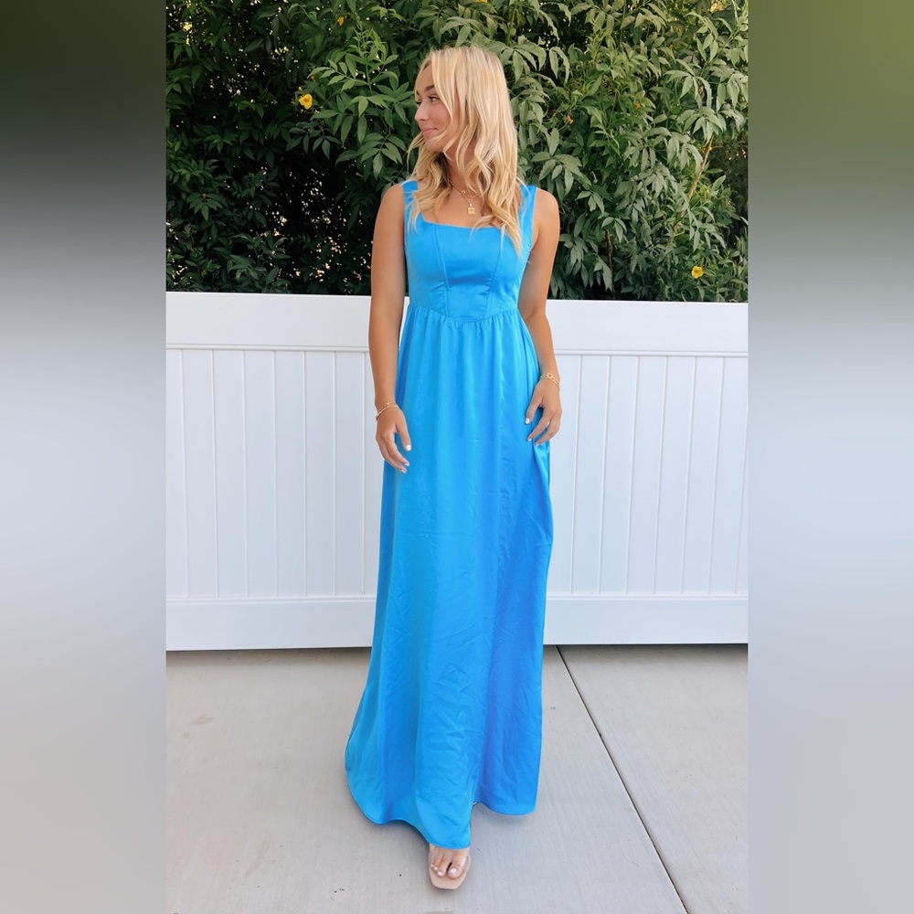 Show Me Your Mumu Nina Maxi in Azure Blue Luxe Satin size Medium